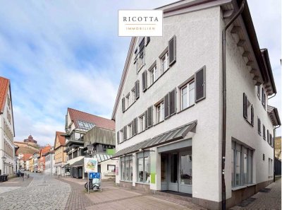 Außergewöhnliches Wohn- und Geschäftshaus mit einer Wohn- & Gewerbe- und Nutzfläche von ca.  647 m²