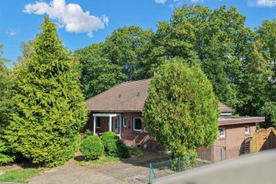 Bungalow mit Kamin, Sauna & Garage - idyllische Sackgassenlage**