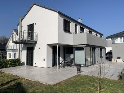 Wunderschönes, neues und modernes Haus