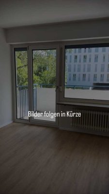 Kernsanierte 3-Zimmer Wohnung in Allach mit Einbauküche