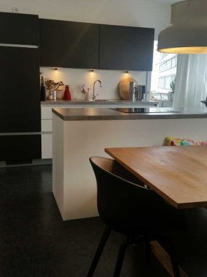 Schöne 2,5-Zimmer Wohnung mit 2 Balkonen in Stuttgart-Mitte