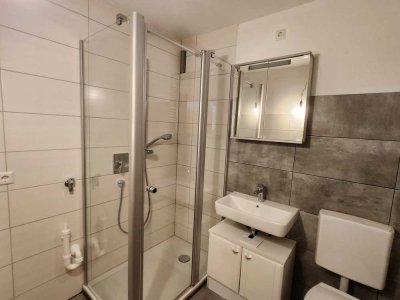 *provionsfrei* 1 Zimmer Wohnung mit Balkon und PKW Stellplatz