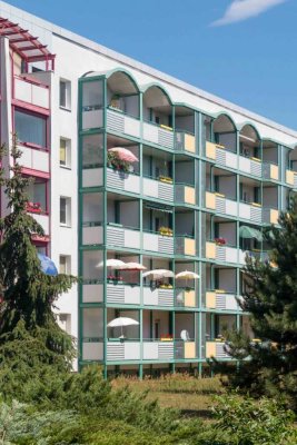 2-Raum-Wohnung mit verglastem Balkon