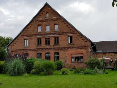 Nähe Minden 3-Zi-Wohung, hell, ruhig, schön. Gartennutzung.