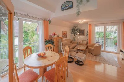 Helle 4-Zimmer-Maisonette-Wohnung mit Balkon in Schramberg