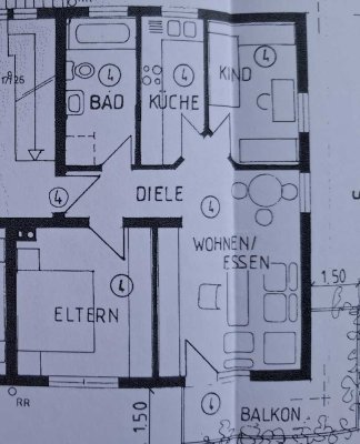 Geschmackvolle 3-Zi-Wohnung mit Balkon und Garage in Rosengarten