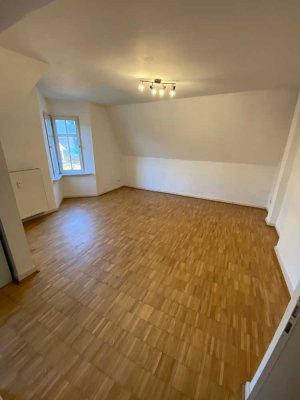 3 ZKB Wohnung, Altbau, ruhige Lage in Trier-Süd - DG Maisonette