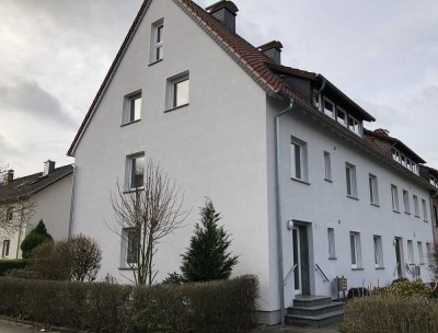 Attraktive 3-Zimmer-Dachgeschosswohnung mit Gartennutzung in Schildesche am Obersee