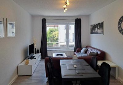 Möblierte Wohnung / Vorübergehender Gebrauch / Pauschale NK // 3-Zimmer-Wohnung mit Balkon