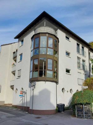 Schöne Wohnung mit zentraler Lage - WBS für 2 Personen erforderlich