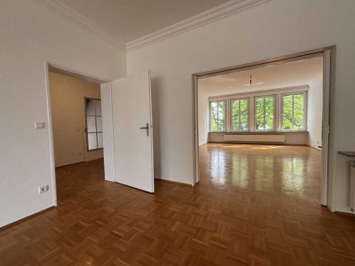 Feinste Westendlage für den gehobenen Anspruch mit Parkett, hohen Decken + 22 qm Terrasse
