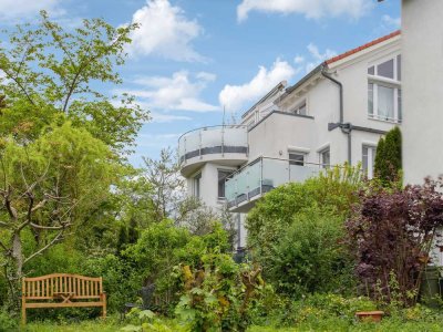 Traumhafte 3-Zimmer Wohnung mit Panoramablick über das Feuerbacher Tal – Ein Zuhause zum Verlieben!