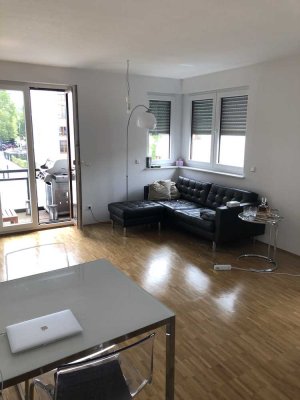 Exklusive, neuwertige 4-Raum-Wohnung mit gehobener Innenausstattung mit EBK in Mainzer Neustadt
