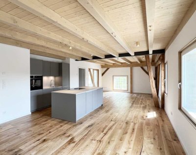 5-Zimmer-Wohnung mit gehobener Ausstattung und lichtdurchfluteter Loggia in Süsel OT Kesdorf