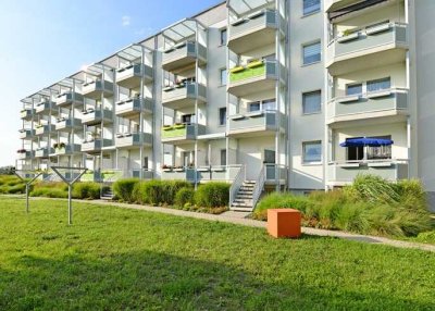 Ihr neues Zuhause: 3-Raum mit Balkon im 1. OG
