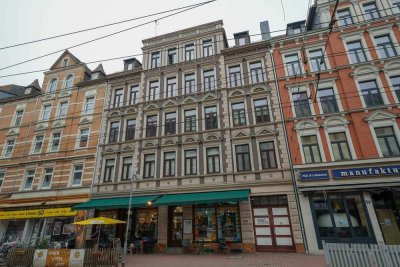 Frisch sanierter Altbaucharme in der Limmerstraße - Stilvoll wohnen auf 62 m²