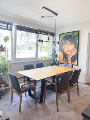 Luxuriöse 3-Zimmer Wohnung im 1. OG mit Balkon in Berlin Baumschulenweg
