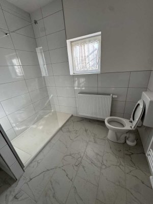 3 Zimmer EG Wohnung in einem 2 stockigem Haus  zu vermieten - Grundstücksfläche 1200m²