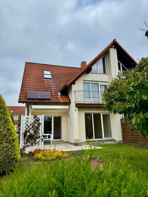 Gepflegtes Einfamilienhaus mit Garten und Garage in Radeberg