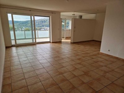 Exklusive, gepflegte 3-Raum-EG-Wohnung mit geh. Innenausstattung mit Loggia und EBK in Lahnstein