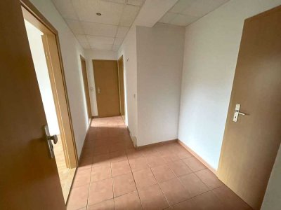 Helle Neubauwohnung in grüner und ruhiger Lage