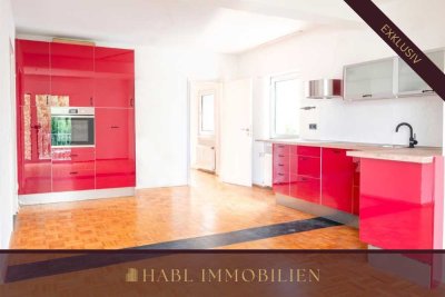 Habl Immobilien - Helle, charmante Drei-Zimmer-Wohnung mit drei Balkonen und Garage