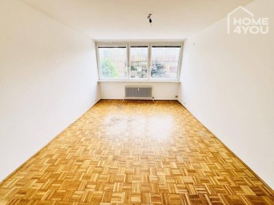 Stilvolle 2-Zi.-Wohnung nahe Uni, Zentrum&amp;Parks, 45 qm, 3.OG, Bad, Einbauküche, Sonnenbalkon, Aufzug