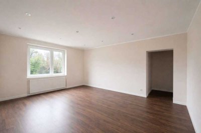 4-Zimmer-Wohnung mit Garten, Terrasse & Garage in familienfreundlicher Lage