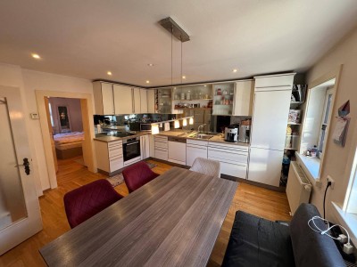 Wohnen wie im Haus: 3-Zimmer-Gartenwohnung mit Top-Ausstattung