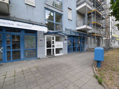 Charmante 2 Zimmer-Wohnung mit Tiefgaragenstellplatz und Balkon in Nürnberg Schweinau