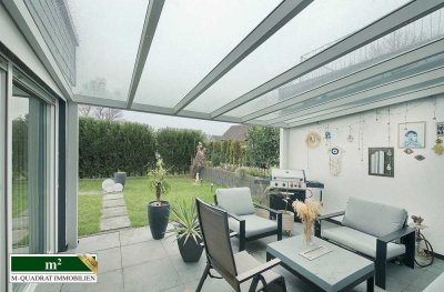 Außergewöhnliche, großzügige Terrassenwohnung mit eigenem Garten, Schwimmbad und Sauna