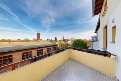 Charmante 3-Zimmer-Altbauwohnung mit Balkon!