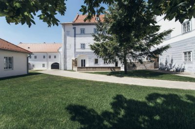 Exklusive Wohnung in ruhiger Parkanlage - S5 Top 3