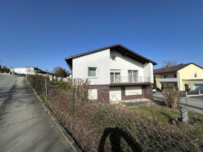 Großzügiges, sonniges Einfamilienhaus mit Einliegerwohnung in Passau-Haidenhof, provisionsfrei
