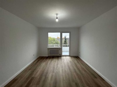 Renoviertes Wohnen! Bezugsfreie 3-Zi-Whg mit Balkon