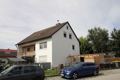 Schöne und helle 3 ZKB Wohnung in Graben / Lagerlechfeld -Reserviert-