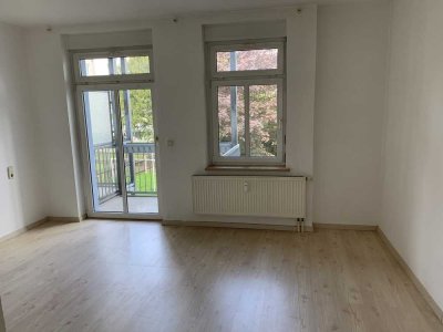 Attraktive 2-Zimmer-Wohnung mit Balkon und EBK in Bautzen