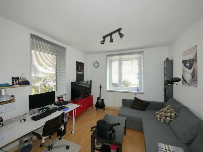 Tolle 2 ZKB mit sehr guter Anbindung