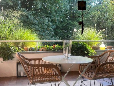 geräumige 2,5 Zimmer Wohnung mit Balkon ALT-RAHLSTEDT + Schwimmbad + weitere Extras