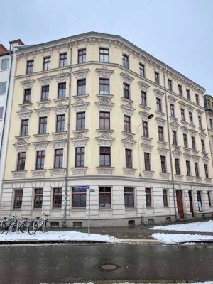 Schöne 2 Raum Wohnung mit Balkon in Kleinzschocher