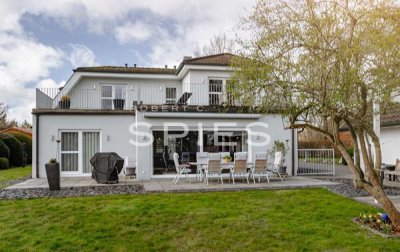 Wohnen mit Stil: Einfamilienhaus in grüner Wohnlage in Wulsbüttel