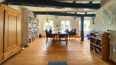 Voll möblierte 2,5-Zimmer Wohnung direkt am Hafen in Glückstadt