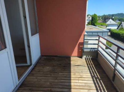 Helle, gut geschnittene 3ZKB Wohnung in Zentrumsnähe mit großem Balkon ab sofort