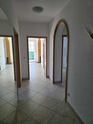 950 € - 101 m² - 3.5 Zi.