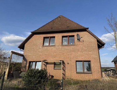 Ihr neues Zuhause in Tespe – Zweifamilienhaus mit viel Charakter und Potenzial
