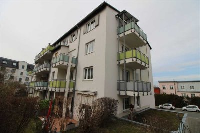 +Charmante 1-Raum-Wohnung mit Balkon und Einbauküche in bester Stadtrandlage+