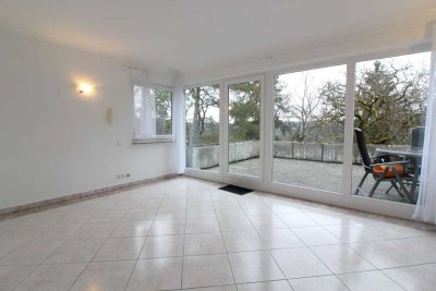 2-Zimmer-Terrassenwohnung mit traumhaftem Talblick ins Grüne!