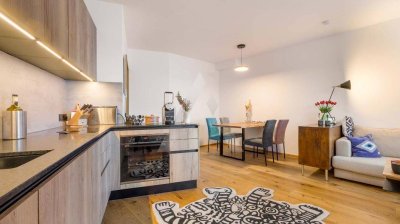 Stilvolle 2-Zimmerwohnung noch 1,5 Jahre befristet vermietet. Warmmiete 1200 Euro