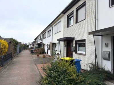 **** Reihenmittelhaus mit praktischer Raumaufteilung in Delmenhorst-Adelheide zu verkaufen****