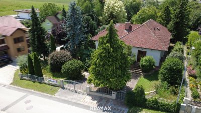 Gepflegter Bungalow mit großem Grundstück in Linsberg